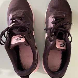 Nike air max tavas size 9.5 men’s